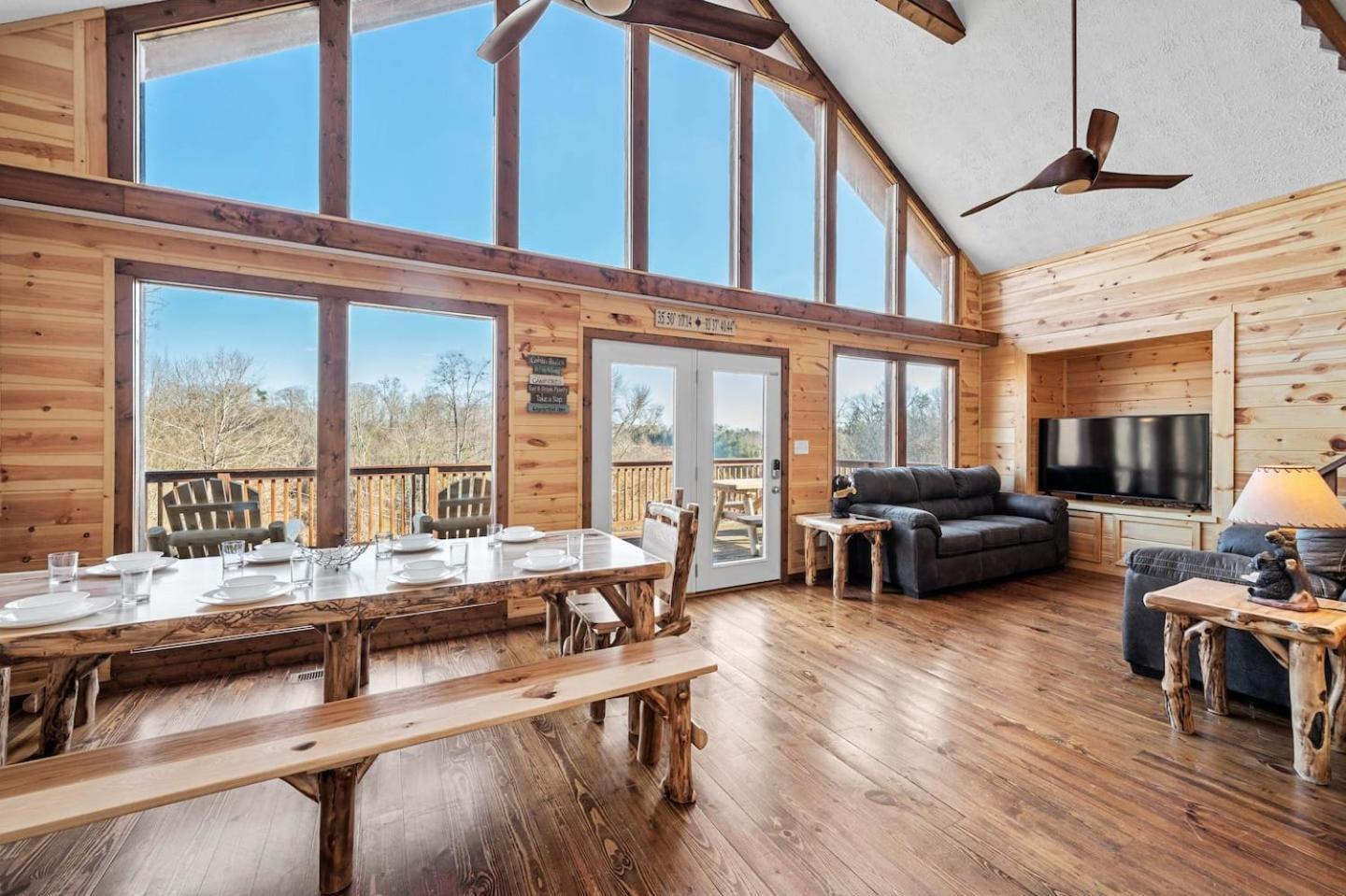 Dog Friendly! Views! Hot Tub! Close To Pf! Gsmnp Sevierville Exterior photo